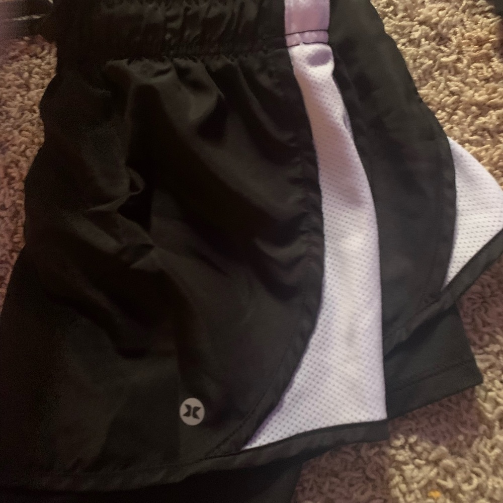 Athletic shorts - Picture 4 of 4